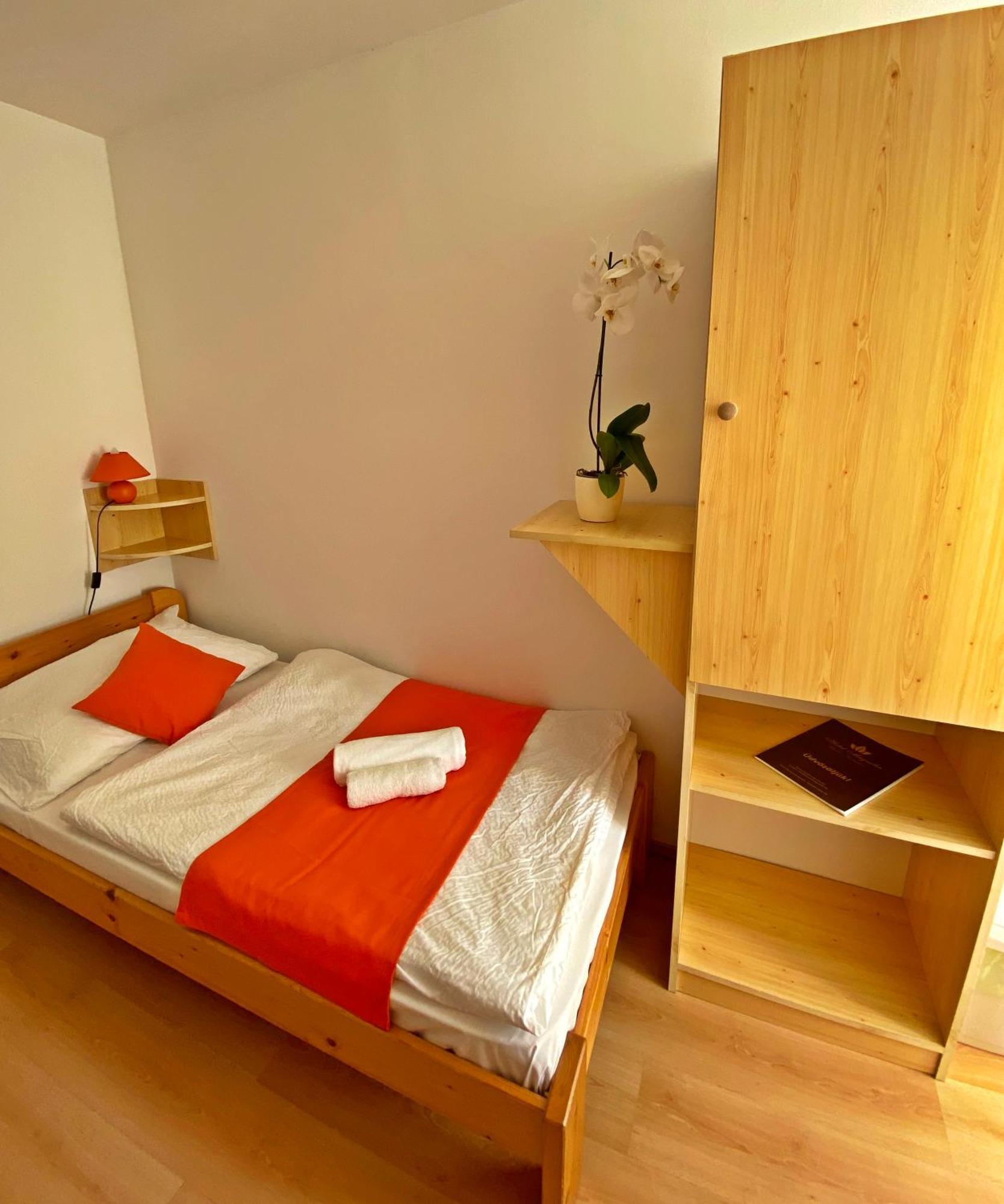 Hotel Magnólia Balatonszepezd Quarto foto
